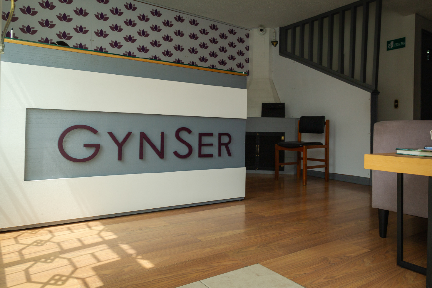 Mesa de trabajo 2-100